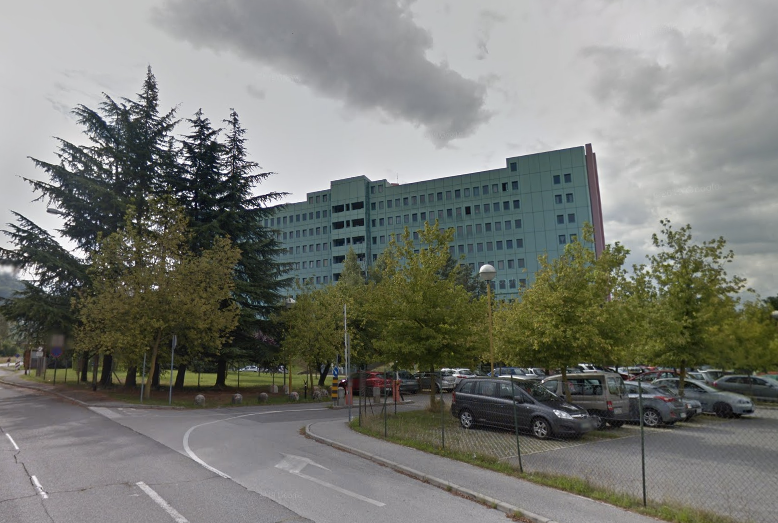 Copertina per Salgono a 32 i ricoverati per Covid all'ospedale di Šempeter